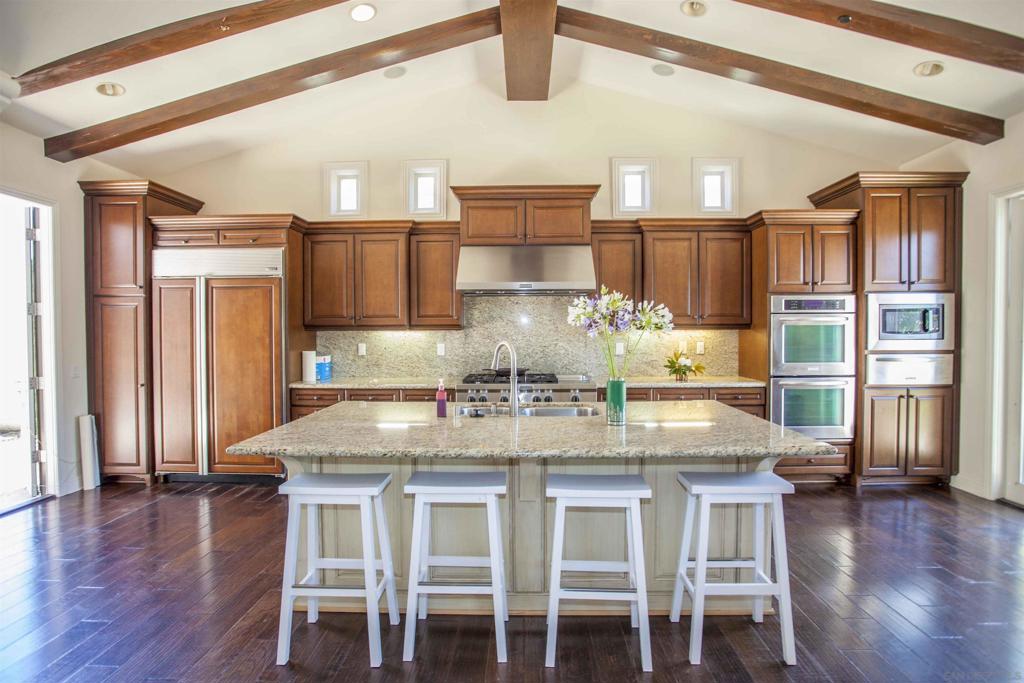 MLS #250040381SD image #8