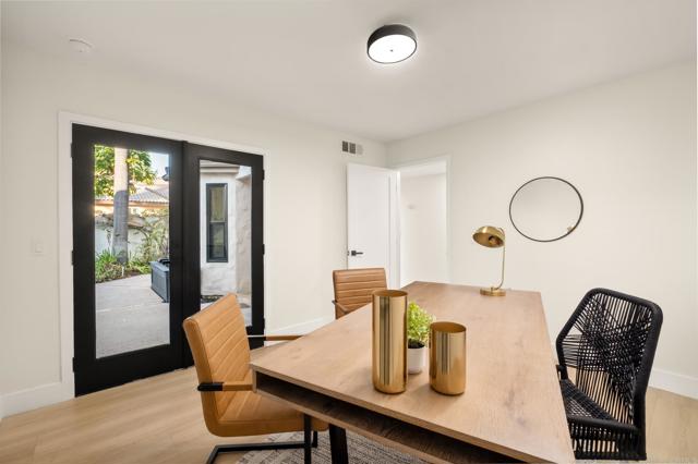 Detail Gallery Image 12 of 31 For 6844 Urubu St, Carlsbad,  CA 92009 - 3 Beds | 3 Baths