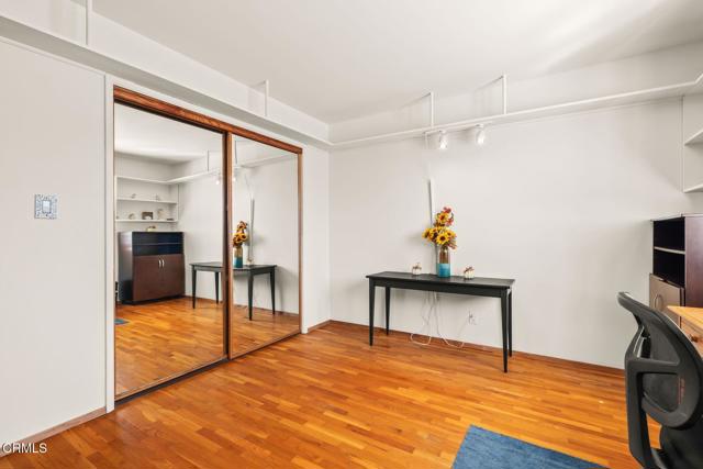 Detail Gallery Image 15 of 29 For 505 Briarwood Ter, Ventura,  CA 93001 - 3 Beds | 2 Baths