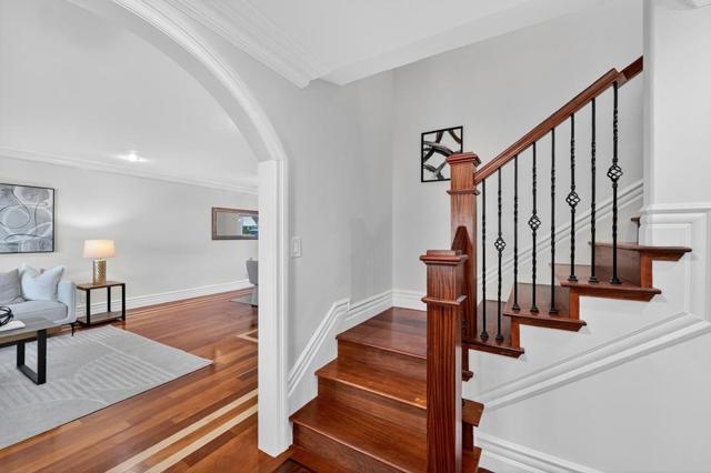 895 Greenwich Drive, Gilroy CA: https://media.crmls.org/mediaz/733ec46e-fa55-4a43-a8f9-4b8040c1cb27.jpg