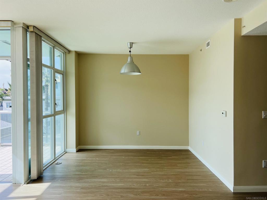 850 Beech St - photo 9