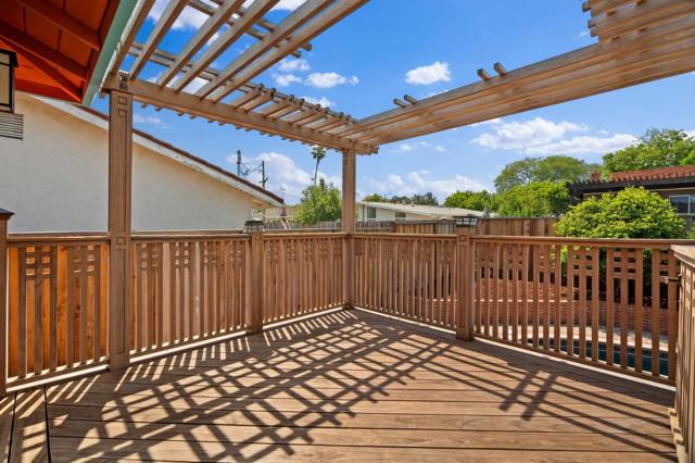 630 Barnsley Way, Sunnyvale CA: https://media.crmls.org/mediaz/7340e318-fad0-49a4-9cf0-4eda934ae310.jpg