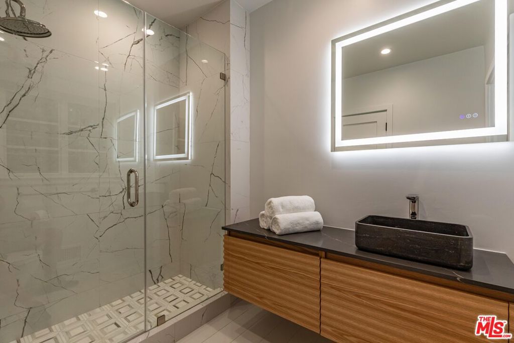 MLS #26862555 image #43