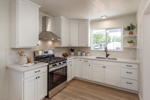 535 Menker Avenue, San Jose CA: https://media.crmls.org/mediaz/734245ea-2281-4d35-9b08-70084bbce979.jpg