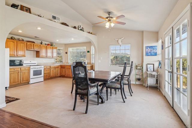 Detail Gallery Image 14 of 68 For 25749 Potrero Valley Rd, Potrero,  CA 91963 - 3 Beds | 2 Baths