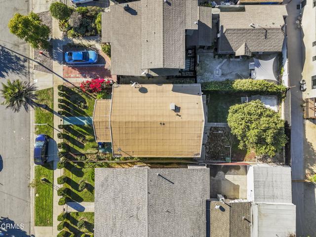 851 N Rampart Boulevard, Los Angeles CA: https://media.crmls.org/mediaz/73427811-ef11-464e-8999-61adf4cf1b03.jpg