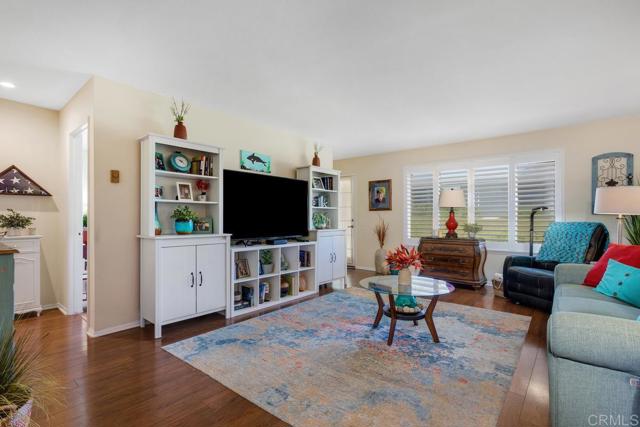 Detail Gallery Image 13 of 32 For 3552 Bartlett Ave, Oceanside,  CA 92057 - 2 Beds | 2 Baths
