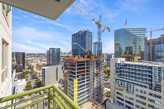 1240 India Street, San Diego CA: https://media.crmls.org/mediaz/7342ec25-525a-4780-ae2e-34e489e9b453.jpg
