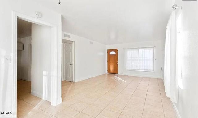 356 E Kettering Street, Lancaster CA: https://media.crmls.org/mediaz/73436ab0-96e4-44c8-9806-0330cf2a664c.jpg