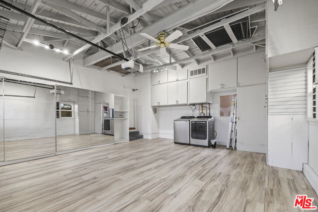 505 Panama Avenue, Long Beach CA: https://media.crmls.org/mediaz/7343c079-ed12-4dd0-ba69-7e0fab670d5f.jpg