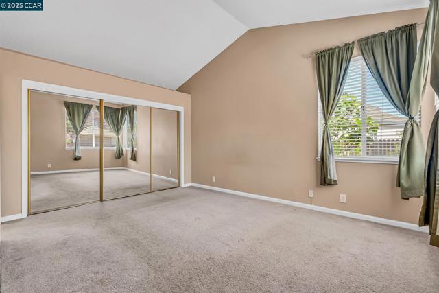 800 Gazebo Ct, Suisun City CA: https://media.crmls.org/mediaz/73448896-f13a-4e14-a209-361a64ba40dc.jpg