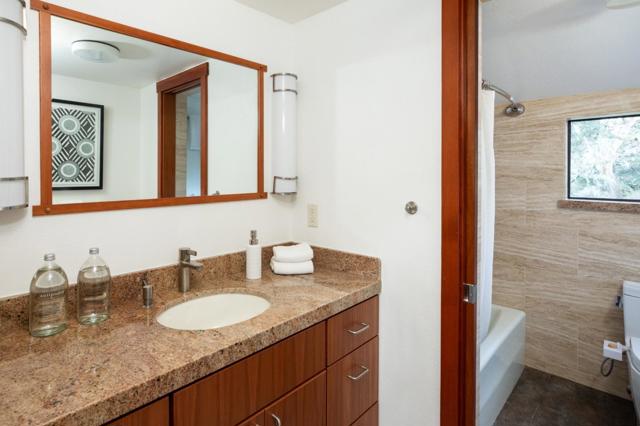 23200 Encinal Court, Los Altos Hills CA: https://media.crmls.org/mediaz/7345e86a-5d90-4d11-b2fc-df79d1f63d50.jpg