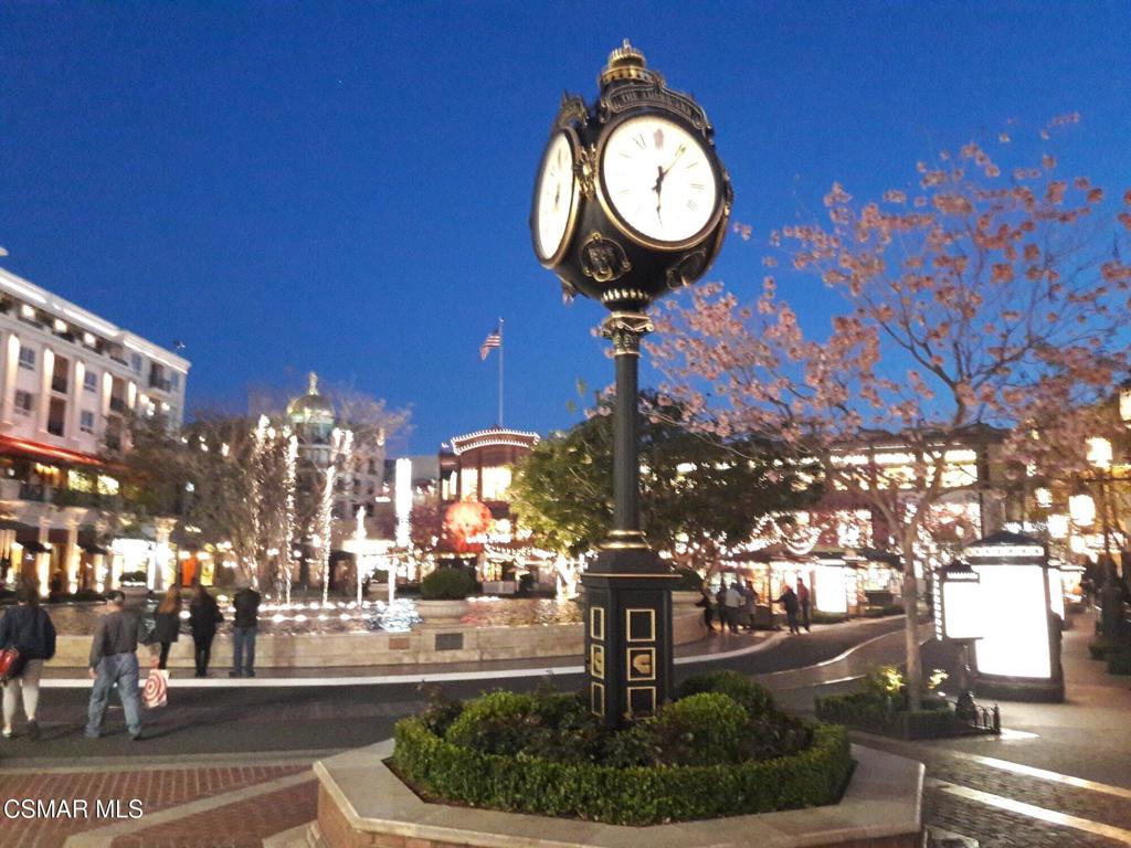 https://media.crmls.org/mediaz/7346f045-b57c-4fb5-b82a-7d04c278197e.jpg?preset=X-Large