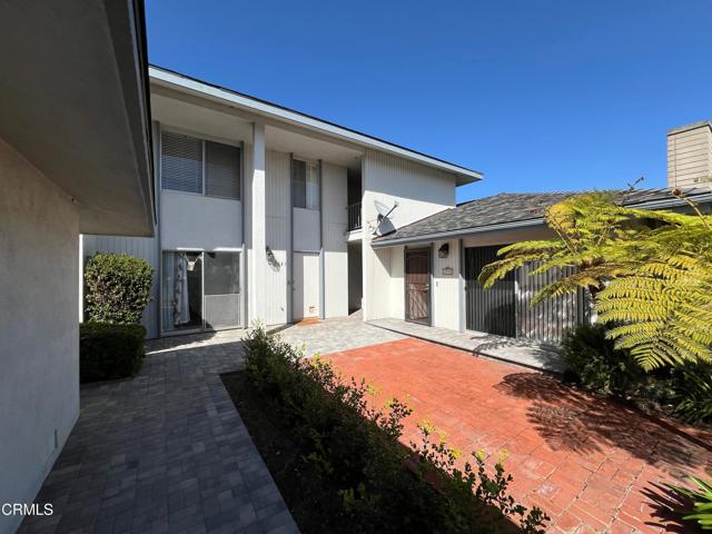 2943 Lexington Drive, Ventura CA: https://media.crmls.org/mediaz/734705d1-69fe-494f-93eb-2194664740ac.jpg