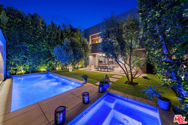 Image 2 of 44 For 607 Alta Vista Boulevard