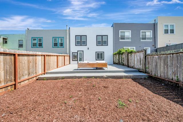 452 Irvington Street, Daly City CA: https://media.crmls.org/mediaz/73487dbe-c413-4c15-b66b-dec4860b739d.jpg