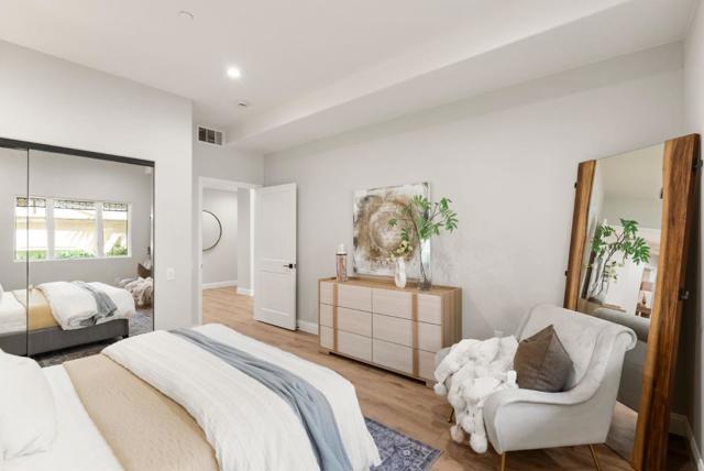 200 Sheridan Ave., Palo Alto CA: https://media.crmls.org/mediaz/73491bf9-854b-48f4-861c-f39ccf5d57e2.jpg