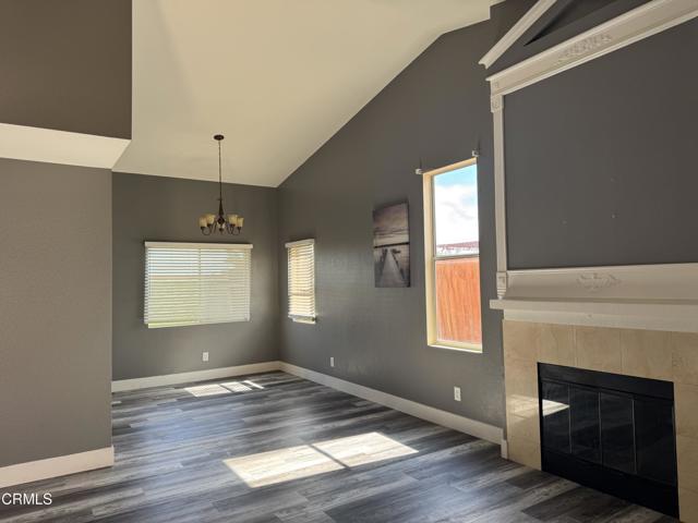 Detail Gallery Image 3 of 25 For 40148 La Cota Dr, Palmdale,  CA 93550 - 3 Beds | 2/1 Baths