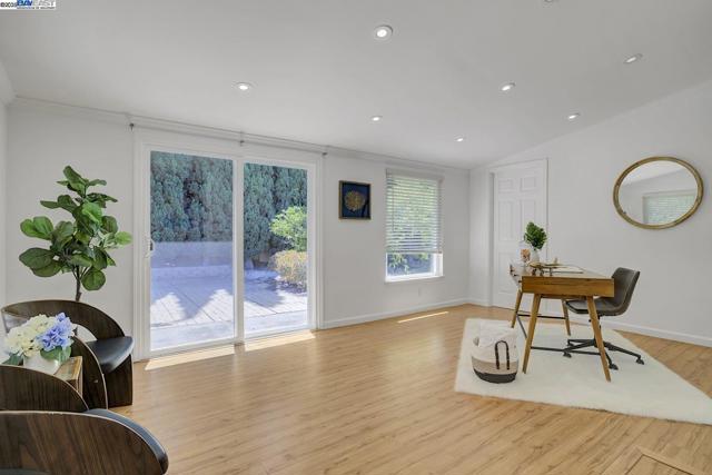 41025 Pajaro Dr, Fremont CA: https://media.crmls.org/mediaz/73495305-c117-4f2a-ad11-bbe8c2e962ce.jpg