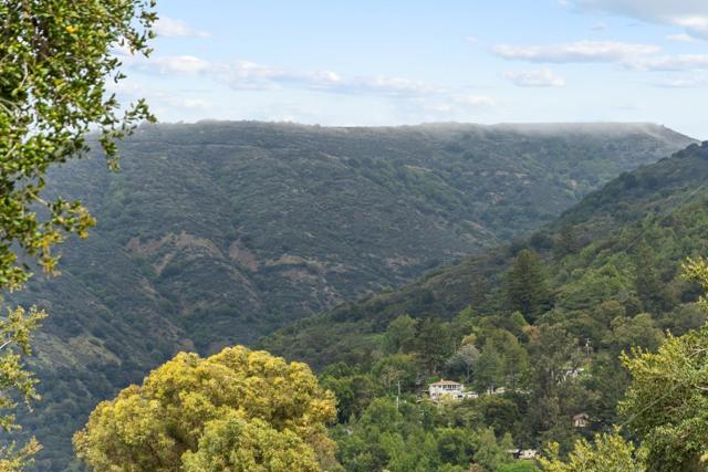 18101 Idylwild Road, Los Gatos CA: https://media.crmls.org/mediaz/734afd57-3a73-4b58-88cc-2f39ebe09ef7.jpg