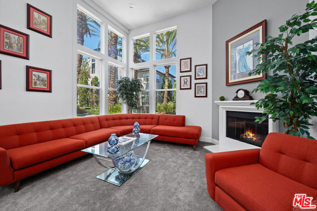 5800 Seawalk Drive 2