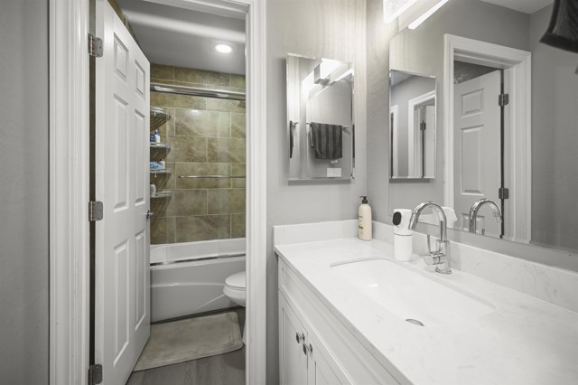 5333 Park Highlands Blvd, Concord CA: https://media.crmls.org/mediaz/734b95a9-ff61-4dcb-b13c-1d65a22956ea.jpg