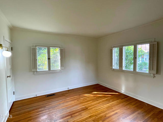 Detail Gallery Image 14 of 24 For 31 Oak Knoll Gardens Dr, Pasadena,  CA 91106 - 2 Beds | 2 Baths