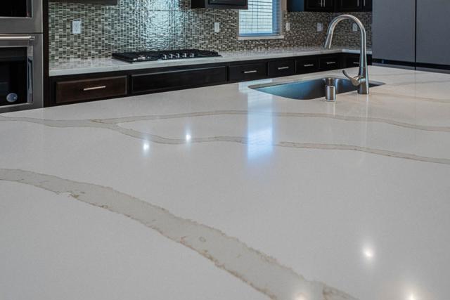 1357 Sunridge Drive, Hollister CA: https://media.crmls.org/mediaz/734c0bd4-7793-4f9e-9bf8-20b32df75372.jpg