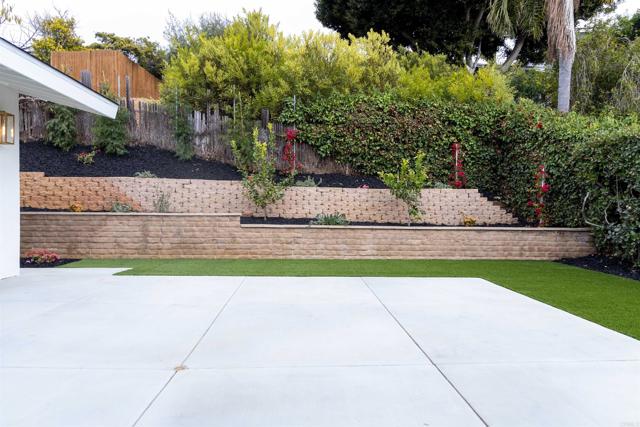 Image 39 of 75 For 3290 Westwood Dr.