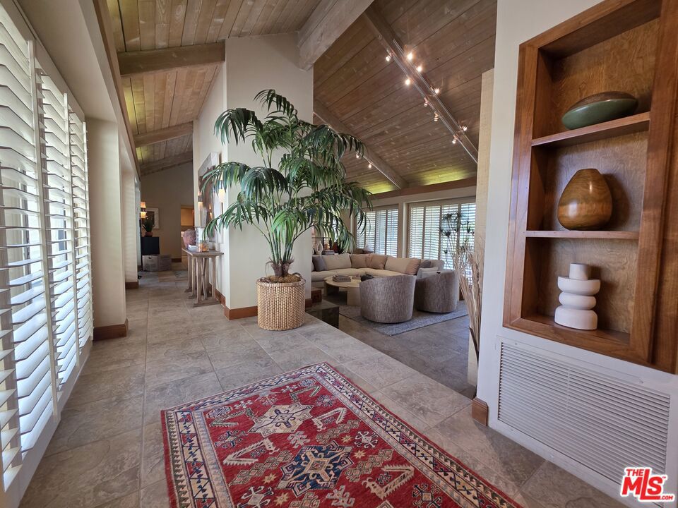 MLS #25595733 image #45