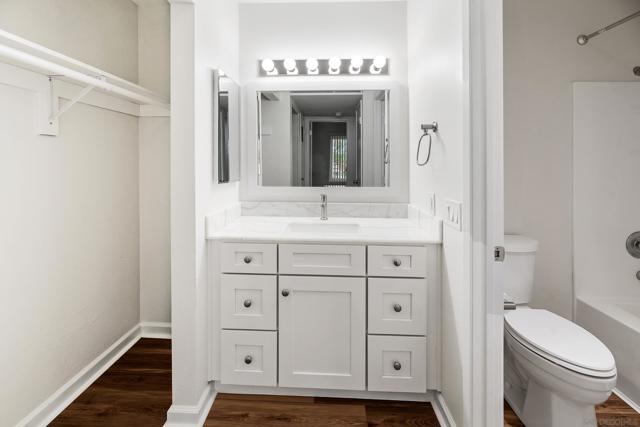 Image 22 of 32 For 669 Diamond Way  133