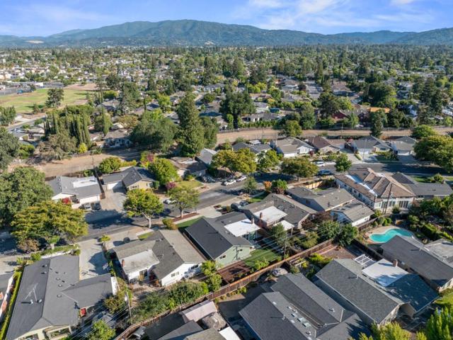3719 Century Drive, Campbell CA: https://media.crmls.org/mediaz/734d4ef4-d1a2-4624-9917-c04bd1b8abc1.jpg