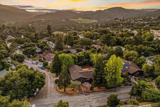 420 Noteware Drive, Ben Lomond CA: https://media.crmls.org/mediaz/734f5f0a-c0d7-4e3c-b1d7-c31c8aa7445d.jpg