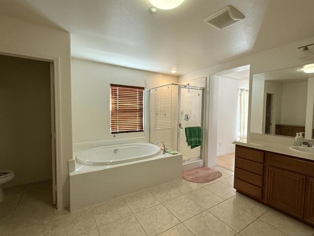3177 Katharine Dr, Escondido CA: https://media.crmls.org/mediaz/73509537-80bd-4beb-8be9-39f6da3a66a0.jpg