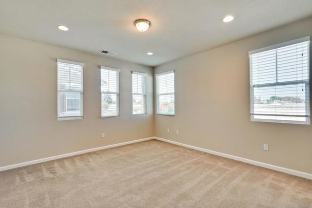 867 Maple Place, East Palo Alto CA: https://media.crmls.org/mediaz/73520f69-adaa-4455-832a-9c374a53513b.jpg