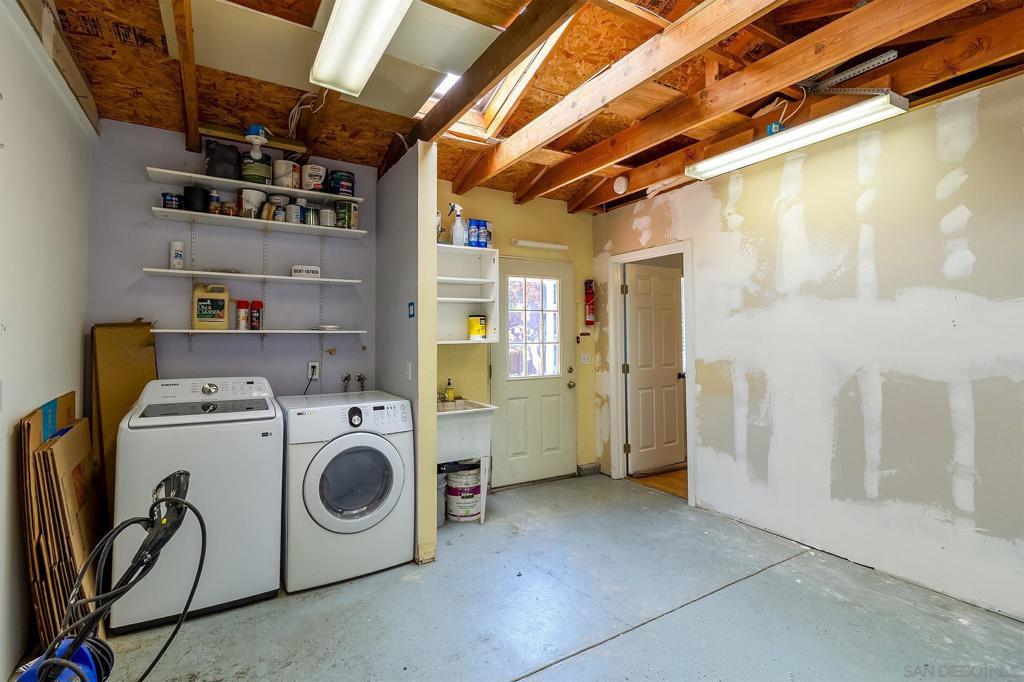 4561 Louisiana - photo 18