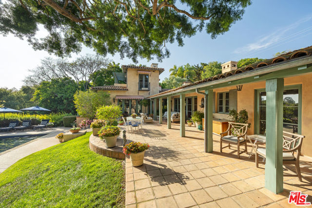 1029 Alston Road, Santa Barbara CA: https://media.crmls.org/mediaz/73547455-6d01-4cae-be1d-1ac731f591a4.jpg