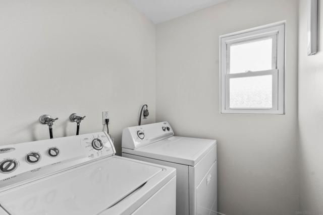 3943 Catamarca Dr, San Diego CA: https://media.crmls.org/mediaz/7354bd3b-a880-4a40-9f65-544469c12565.jpg