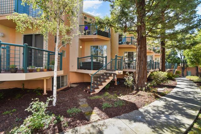 989 Asilomar Terrace, Sunnyvale CA: https://media.crmls.org/mediaz/7355a2c7-9552-4bd2-b61d-ba43ec2f5c62.jpg