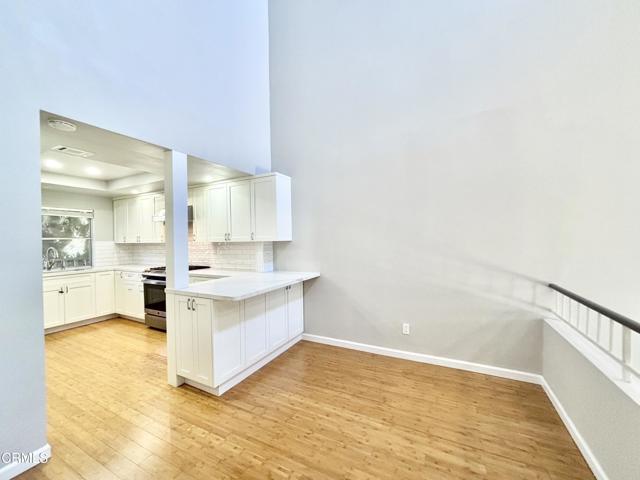 4987 Sullivan Street, Ventura CA: https://media.crmls.org/mediaz/7355bb0f-c6fc-48fa-bea5-a0b72d514815.jpg