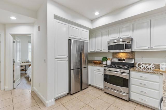 767 Modern Ice Drive, San Jose CA: https://media.crmls.org/mediaz/73569579-2270-4f85-8e01-8d4af43ee89e.jpg