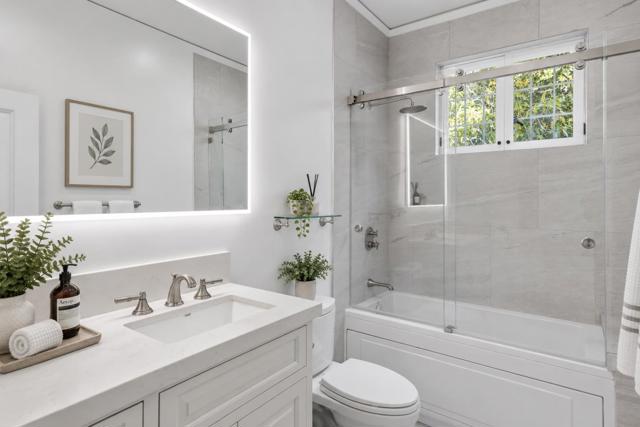 85 Fagan Drive, Hillsborough CA: https://media.crmls.org/mediaz/7356dc30-8d91-4741-ab92-32b9c21d76a2.jpg
