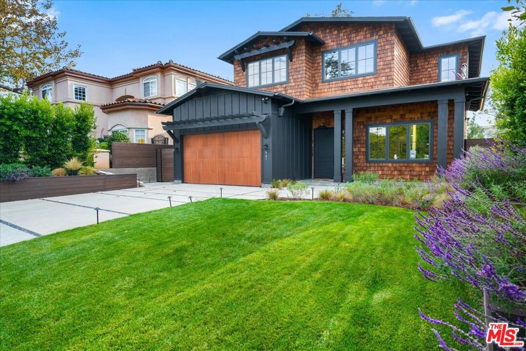 541 S Westgate Avenue — Craftsman