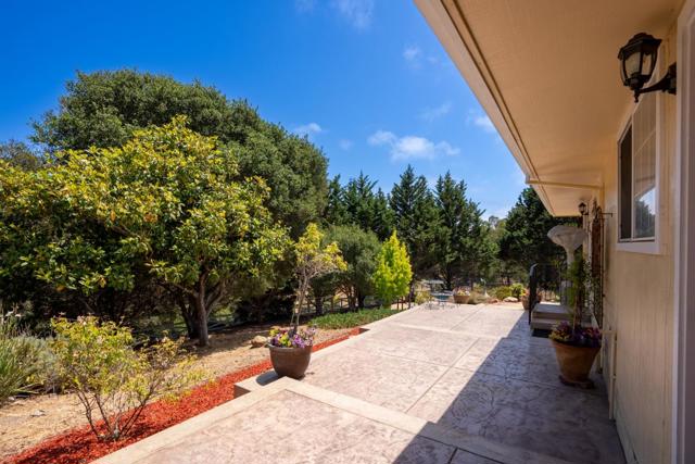 3225 Hillman Lane, Royal Oaks CA: https://media.crmls.org/mediaz/735772a4-1d98-49ac-a6ea-02c3a4e82d47.jpg