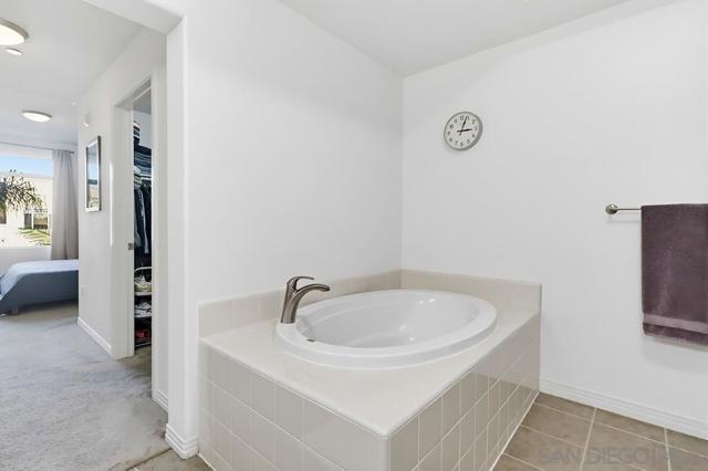 8233 Station Village Ln, San Diego CA: https://media.crmls.org/mediaz/735992b6-aec8-440c-9823-7559427bef95.jpg