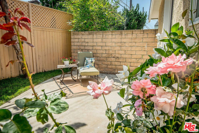 7830 West 83rd Street photo 48