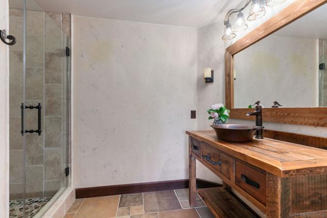 2610 Sunset Hills, Escondido CA: https://media.crmls.org/mediaz/735aeeb7-6b7f-4c93-86d5-5fa9e9bac340.jpg