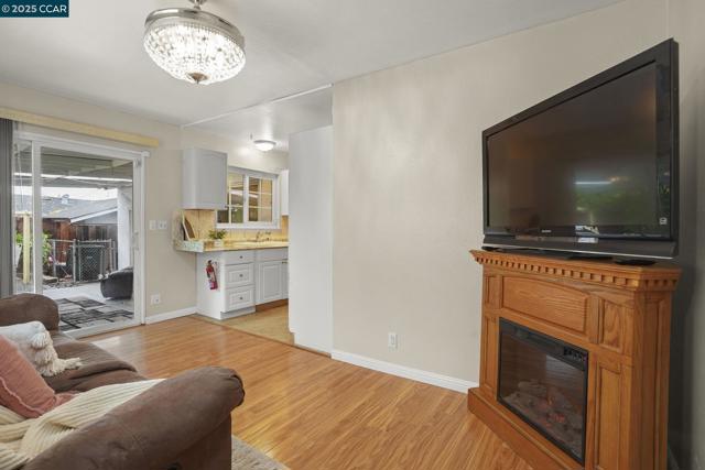 Image 25 of 46 For 2279 Saint George Dr