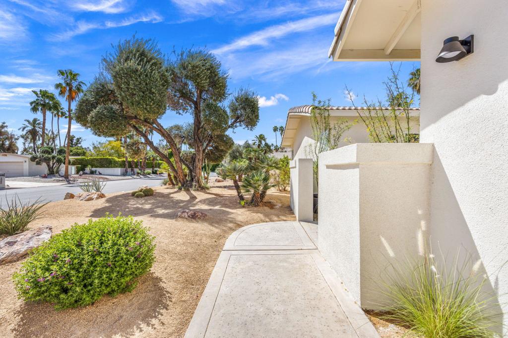 MLS #219146337PS image #3