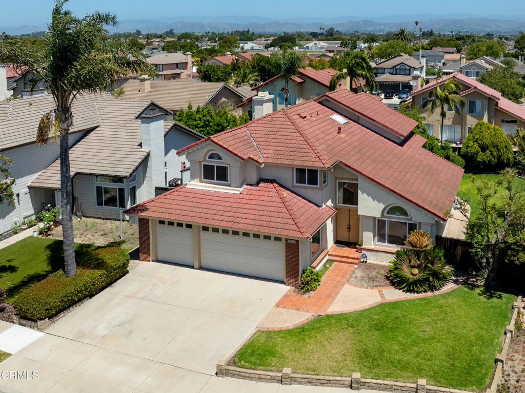 2011 Lennox Court